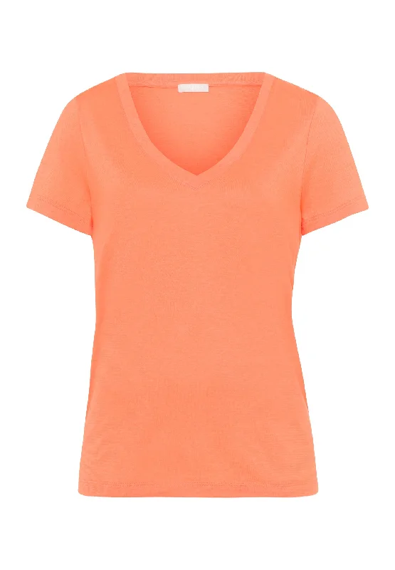 Sleep And Lounge V-Neck T-Shirt | Flamingo 77876-1291