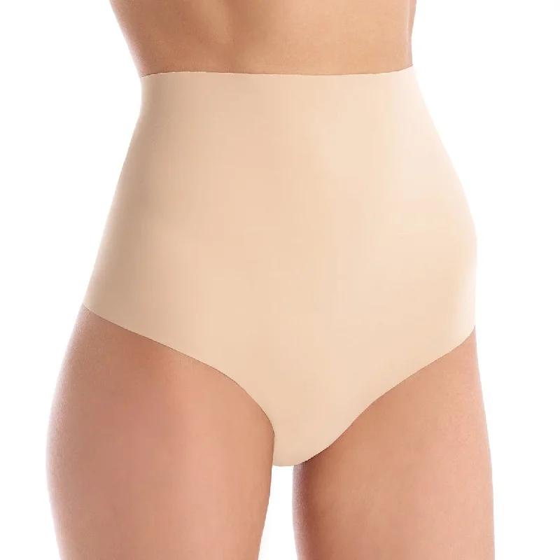 Commando: Classic Control Thong - Beige