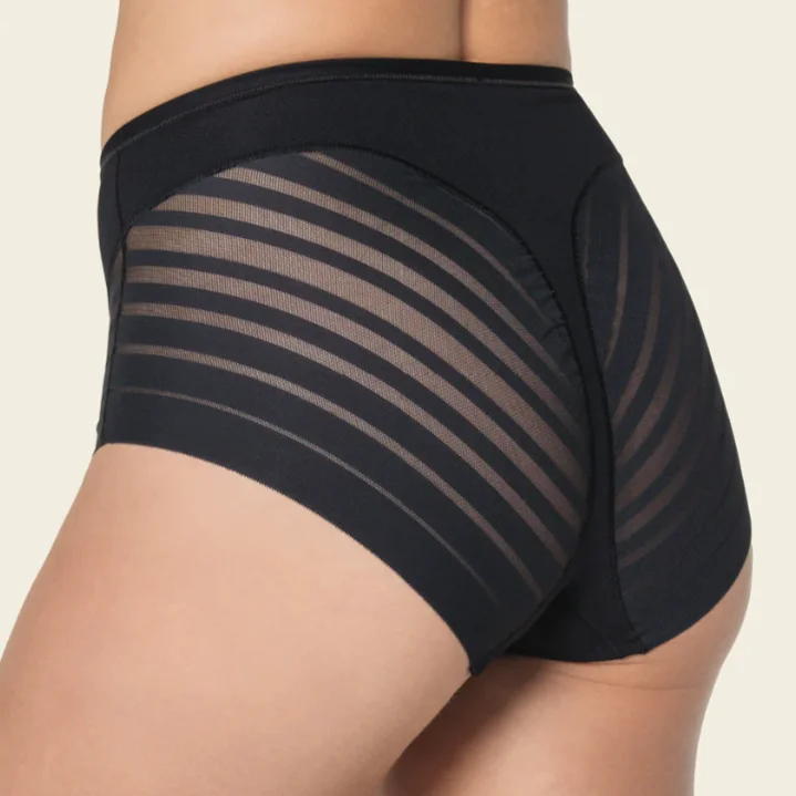 LACE STRIPE UNDETECTABLE SHAPER PANTY (BLACK)