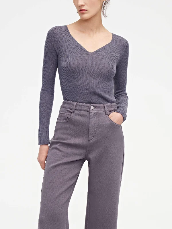 Washable Wool V-Neck Sweater